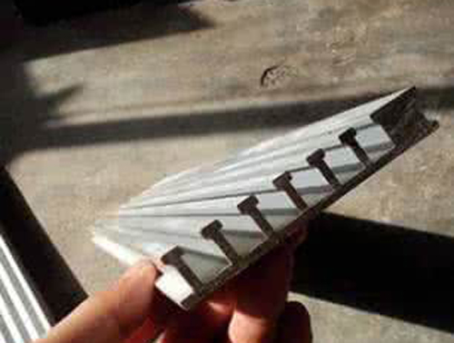 T型撞塊槽板 T型撞塊槽板